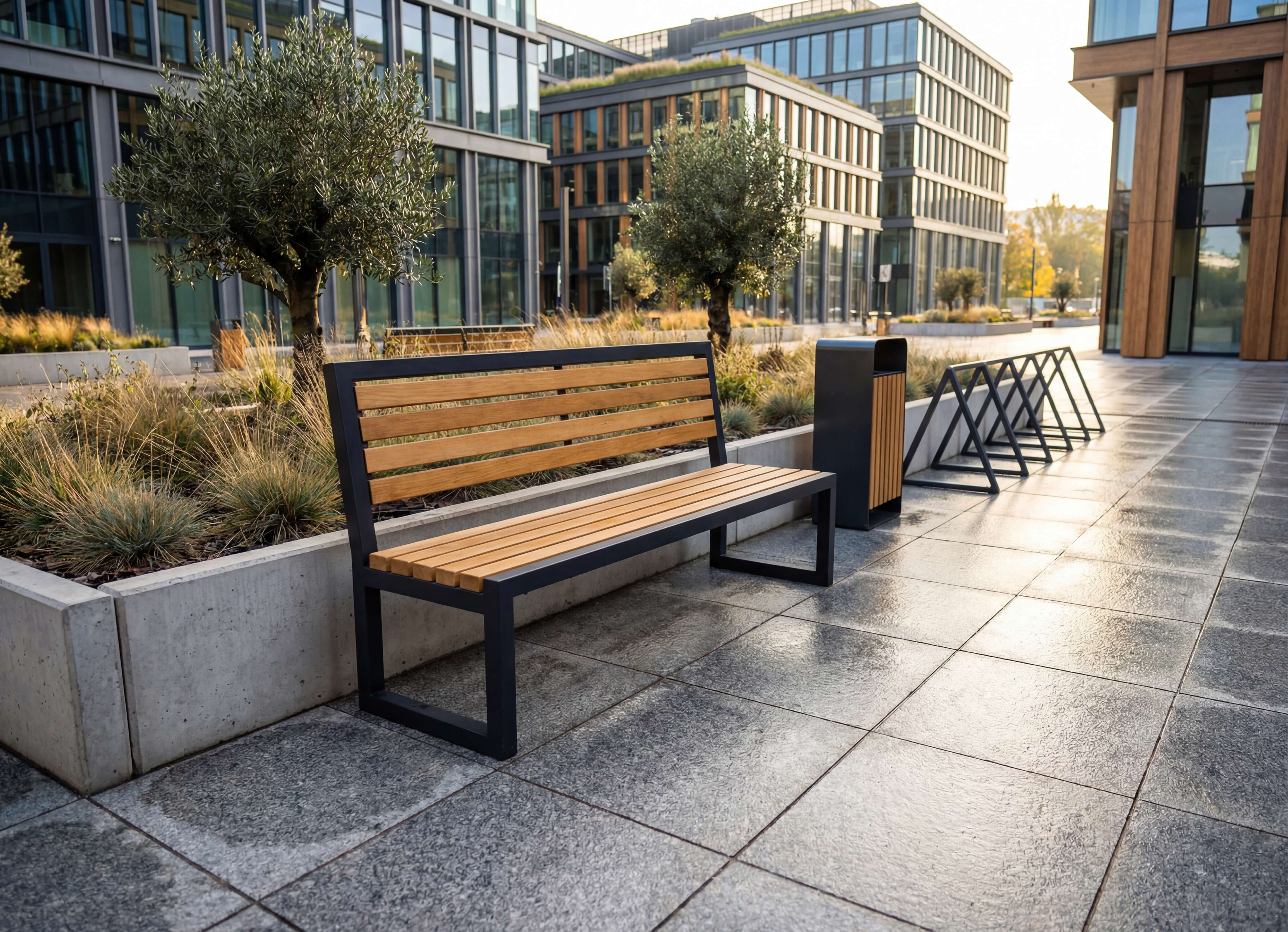 Sitzbank Sander mit Lehne